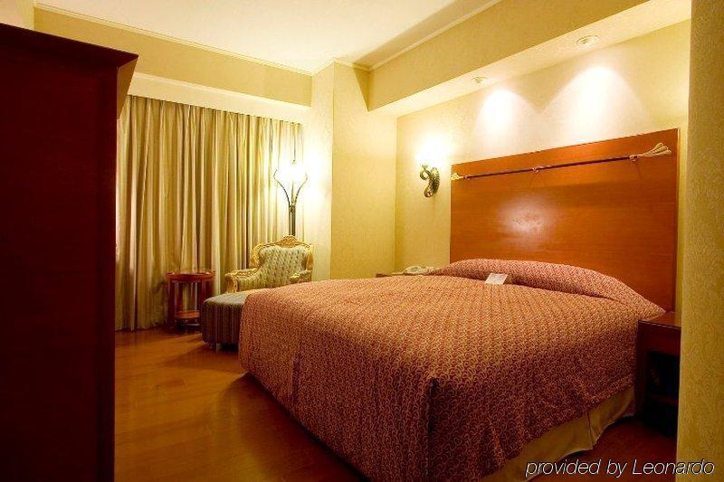 Hualien Charming City Hotel Zewnętrze zdjęcie