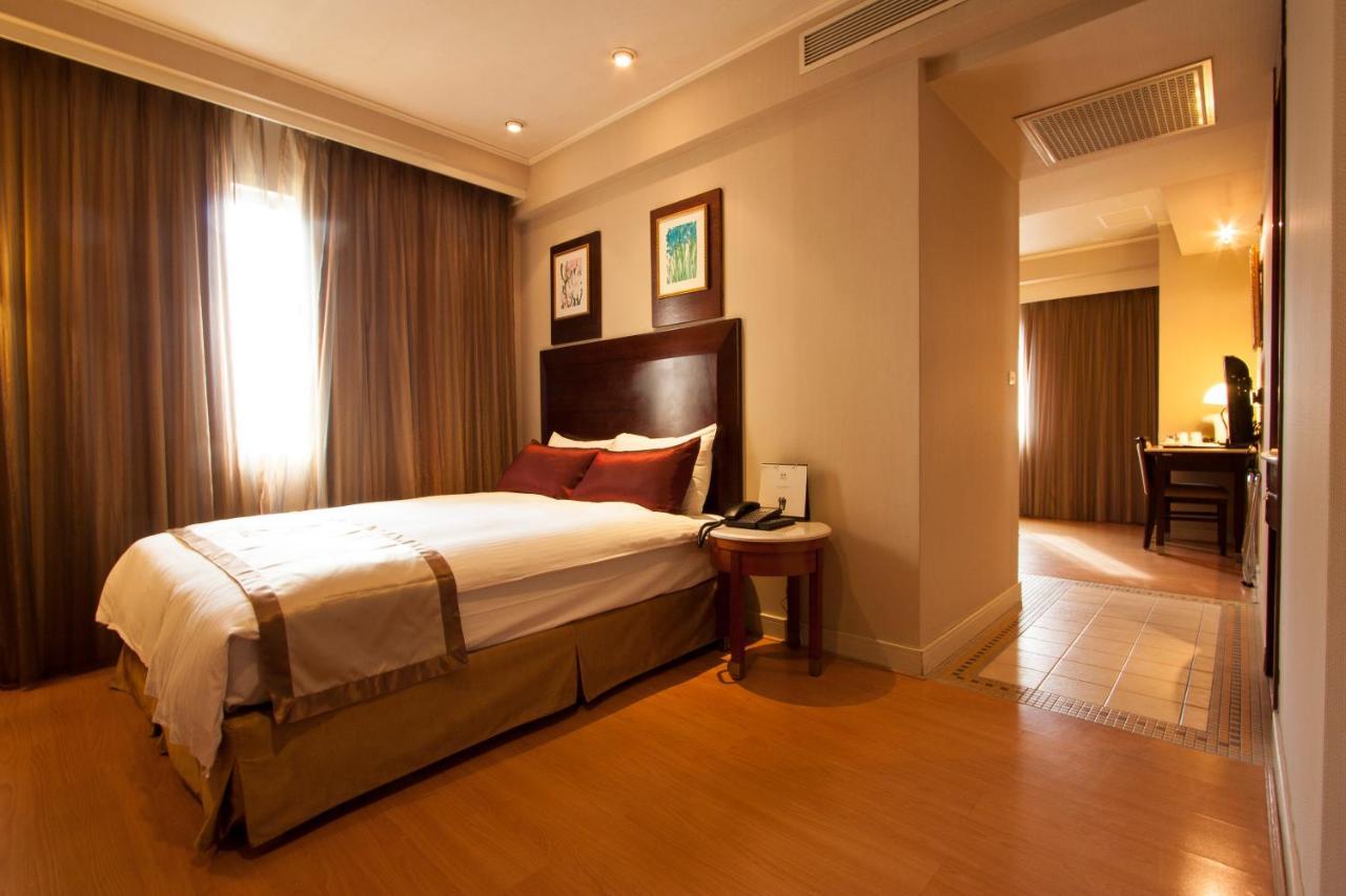 Hualien Charming City Hotel Zewnętrze zdjęcie
