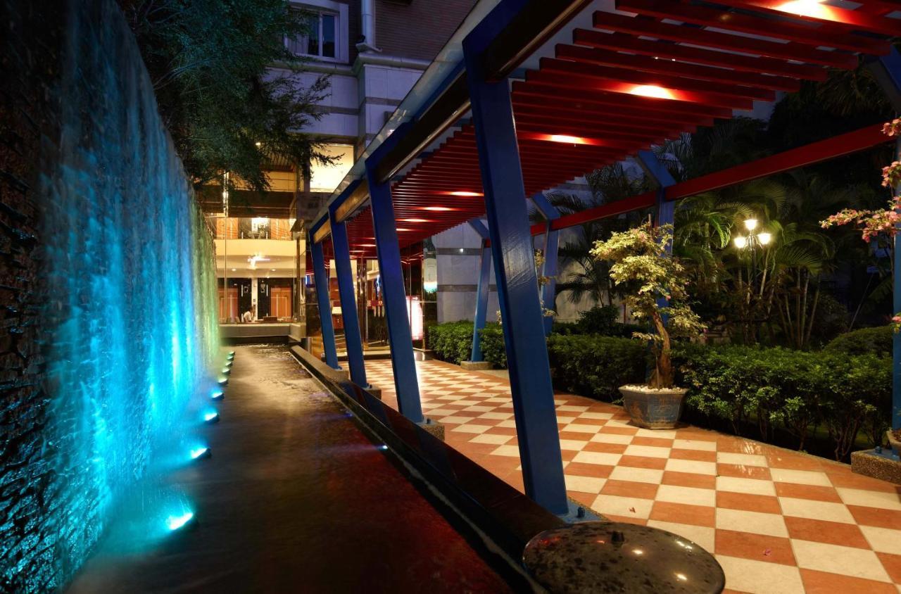 Hualien Charming City Hotel Zewnętrze zdjęcie